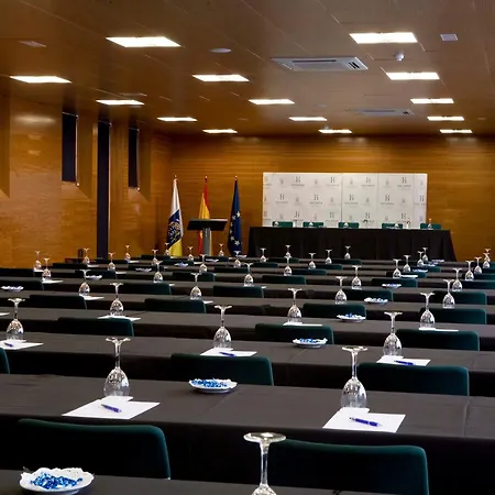 Escuela Cruz 4* Санта-Крус-де-Тенерифе