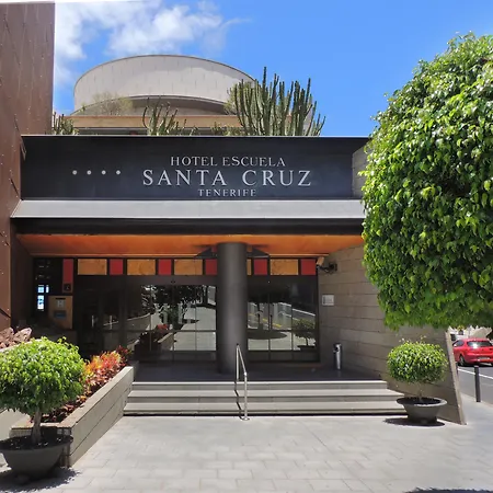 Escuela Cruz Отель 4*