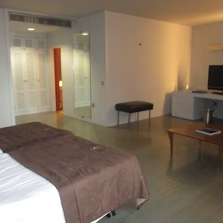 Escuela Cruz Hotel Santa Cruz de Tenerife