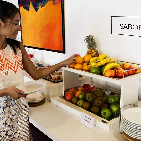 Escuela Cruz Hotel 4*