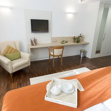 Escuela Cruz Hotel Santa Cruz de Tenerife